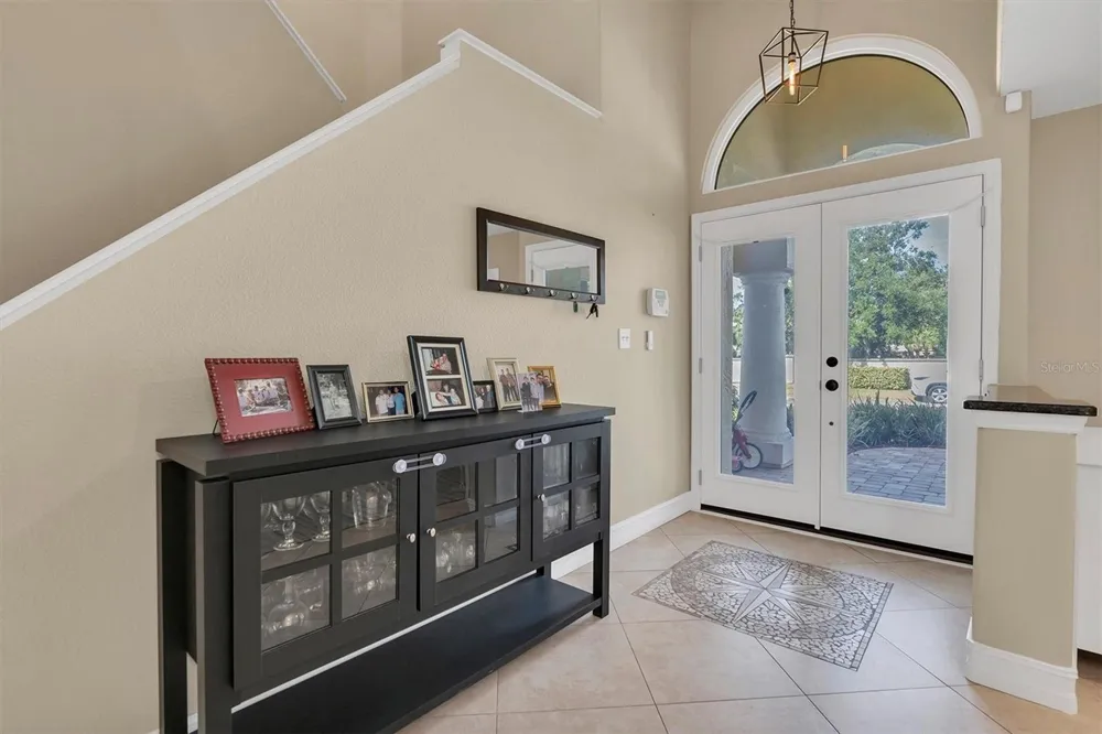 906 LANDMARK CIRCLE S Tierra Verde, FL 33715