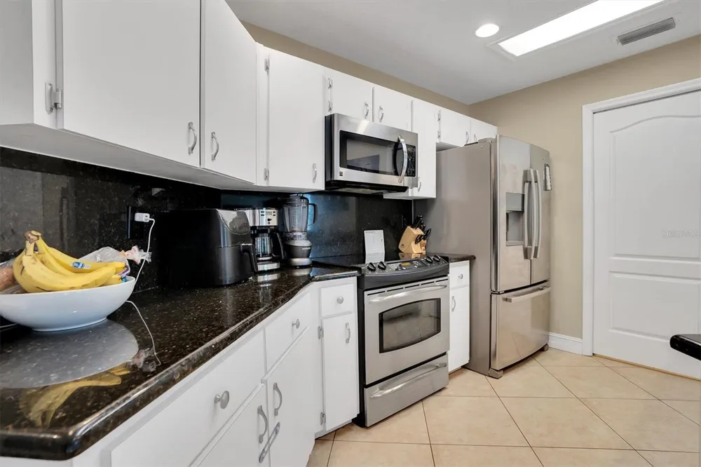 906 LANDMARK CIRCLE S Tierra Verde, FL 33715