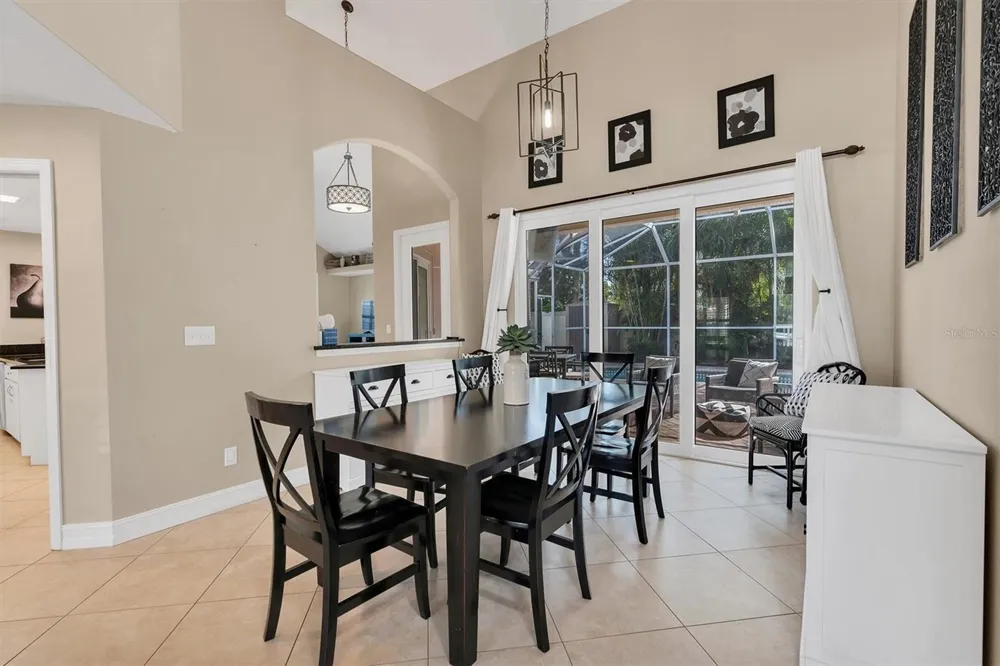 906 LANDMARK CIRCLE S Tierra Verde, FL 33715