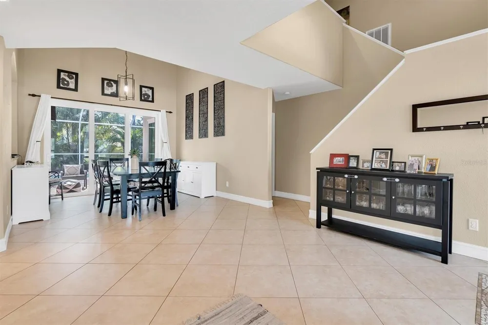 906 LANDMARK CIRCLE S Tierra Verde, FL 33715
