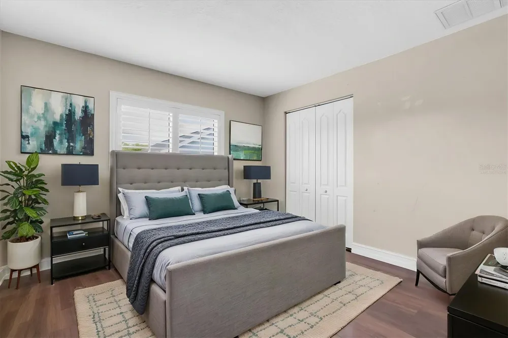 906 LANDMARK CIRCLE S Tierra Verde, FL 33715