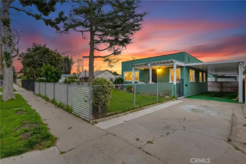 924 W 134th Place