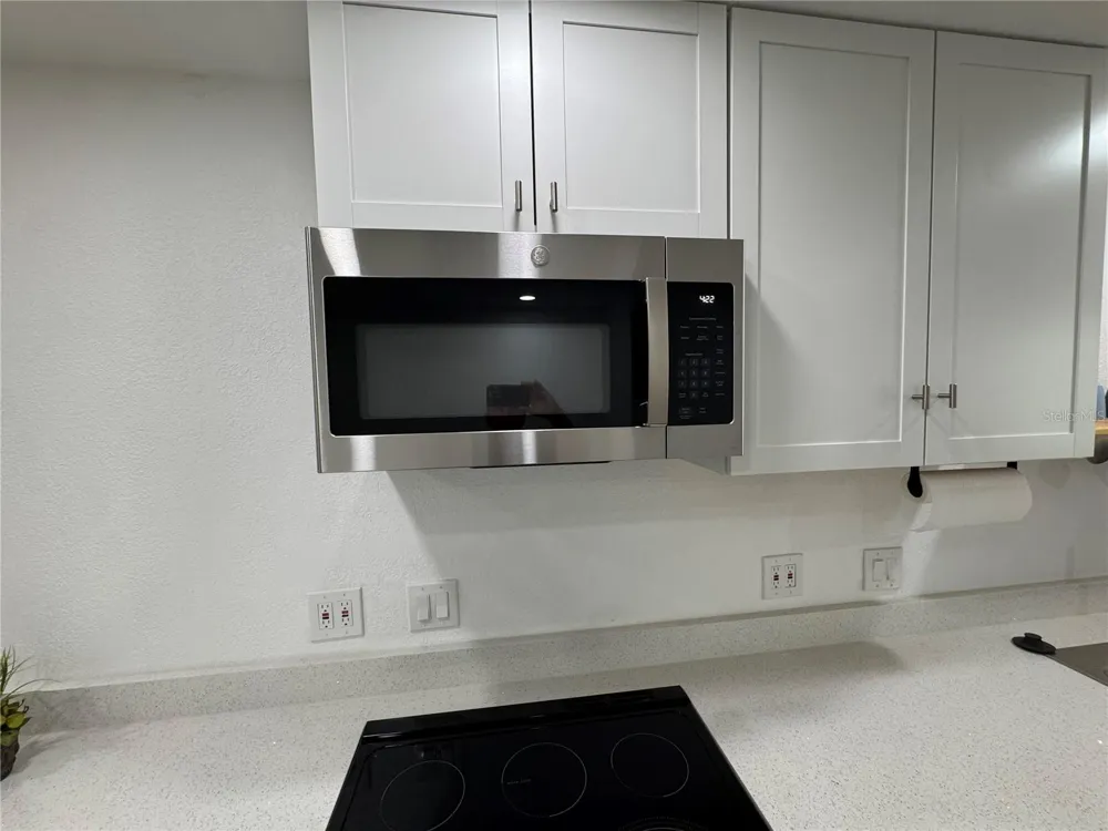 5720 13TH AVENUE #106B St Petersburg, FL 33710
