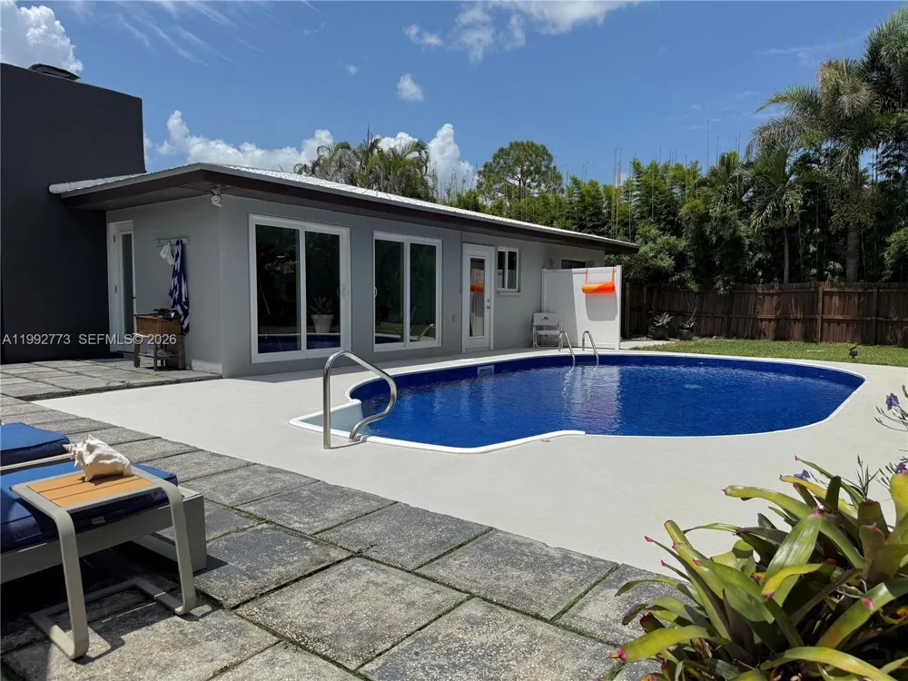 2497 NW South Manor Ave Stuart, FL 34994