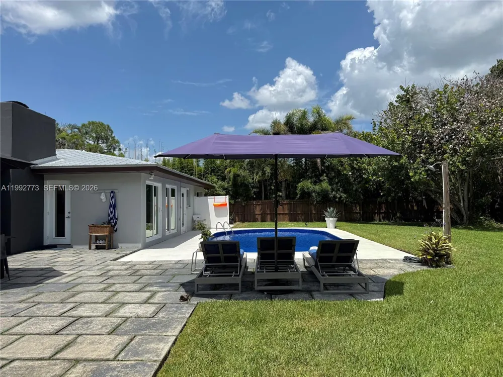2497 NW South Manor Ave Stuart, FL 34994