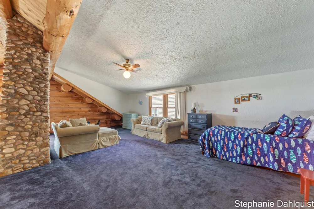 1601 Westwind Court Laketon Township, MI 49445