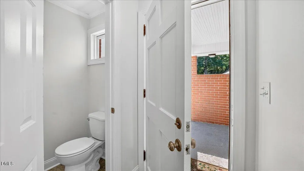 102 Forest Road Oxford, NC 27565