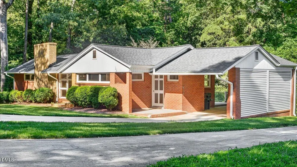 102 Forest Road Oxford, NC 27565