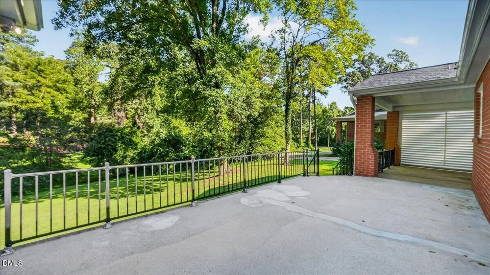 102 Forest Road Oxford, NC 27565
