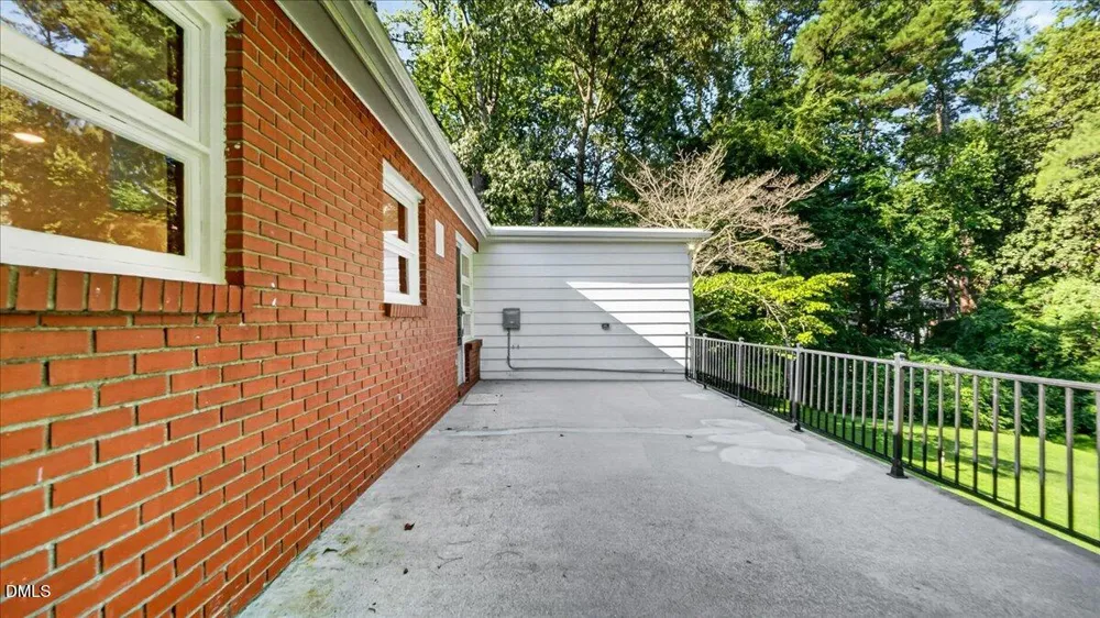 102 Forest Road Oxford, NC 27565