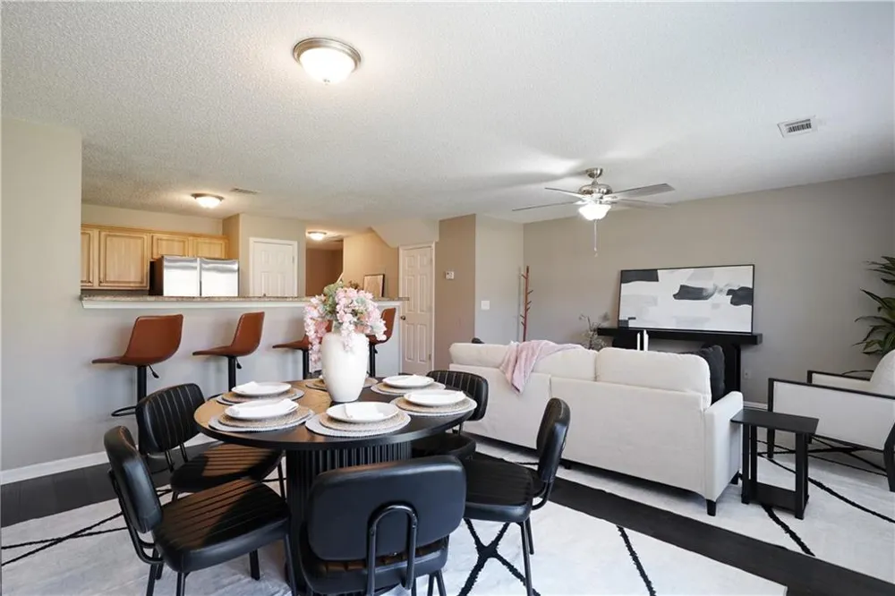 5338 Creekview Lane Morrow, GA 30260