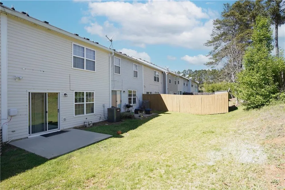 5338 Creekview Lane Morrow, GA 30260