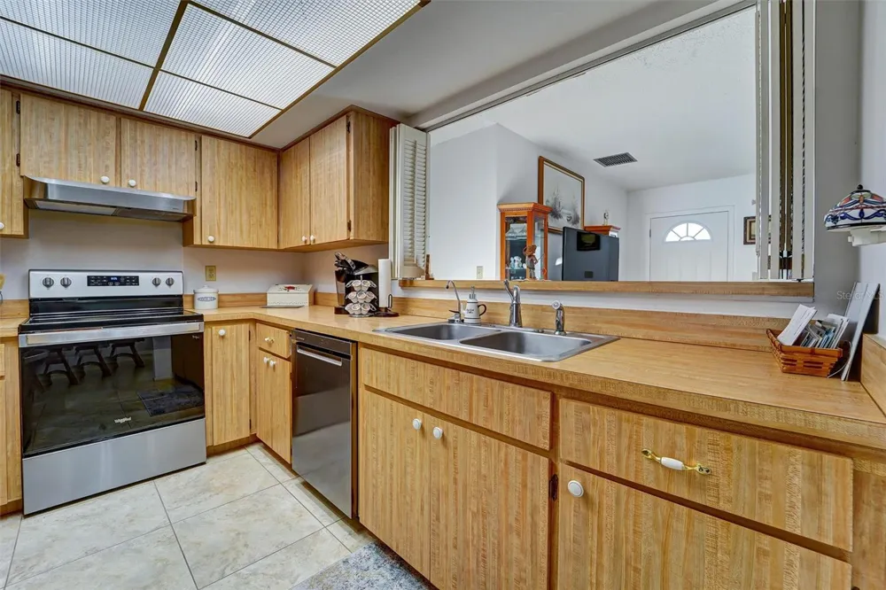 11340 DOLLAR LAKE DRIVE #2 Port Richey, FL 34668