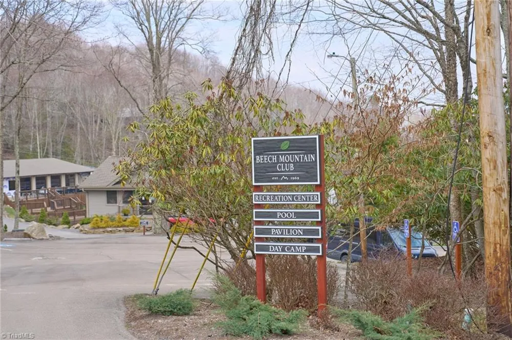 101 Foxgrape Hollow Road Beech Mountain, NC 28604