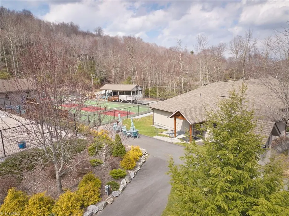 101 Foxgrape Hollow Road Beech Mountain, NC 28604