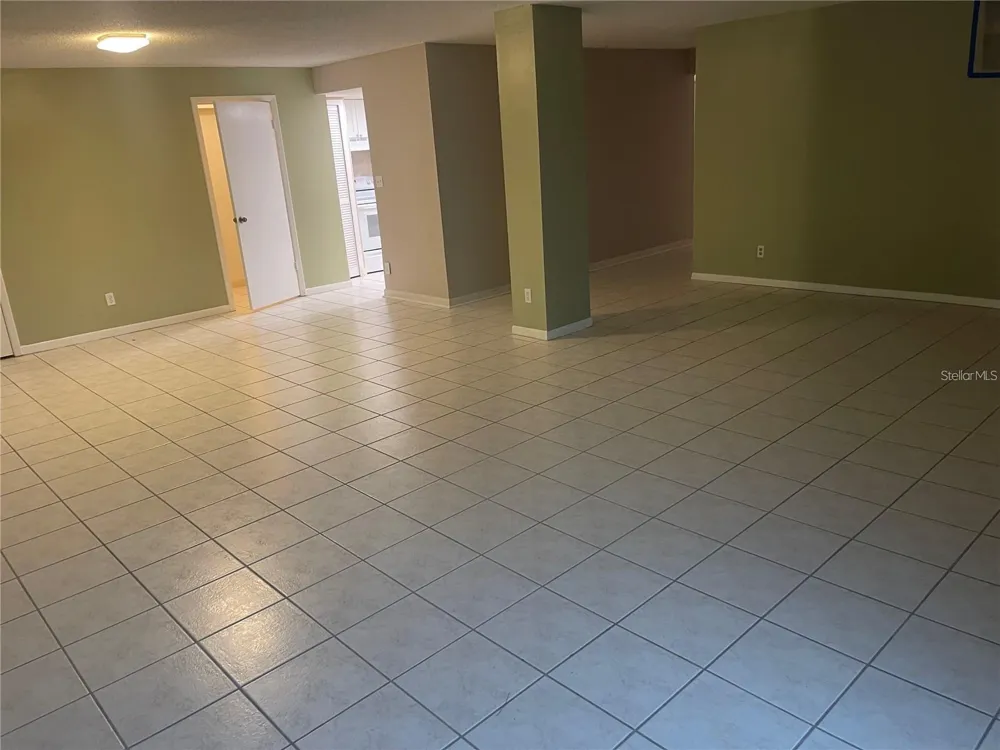851 BAYWAY BOULEVARD #103 Clearwater Beach, FL 33767