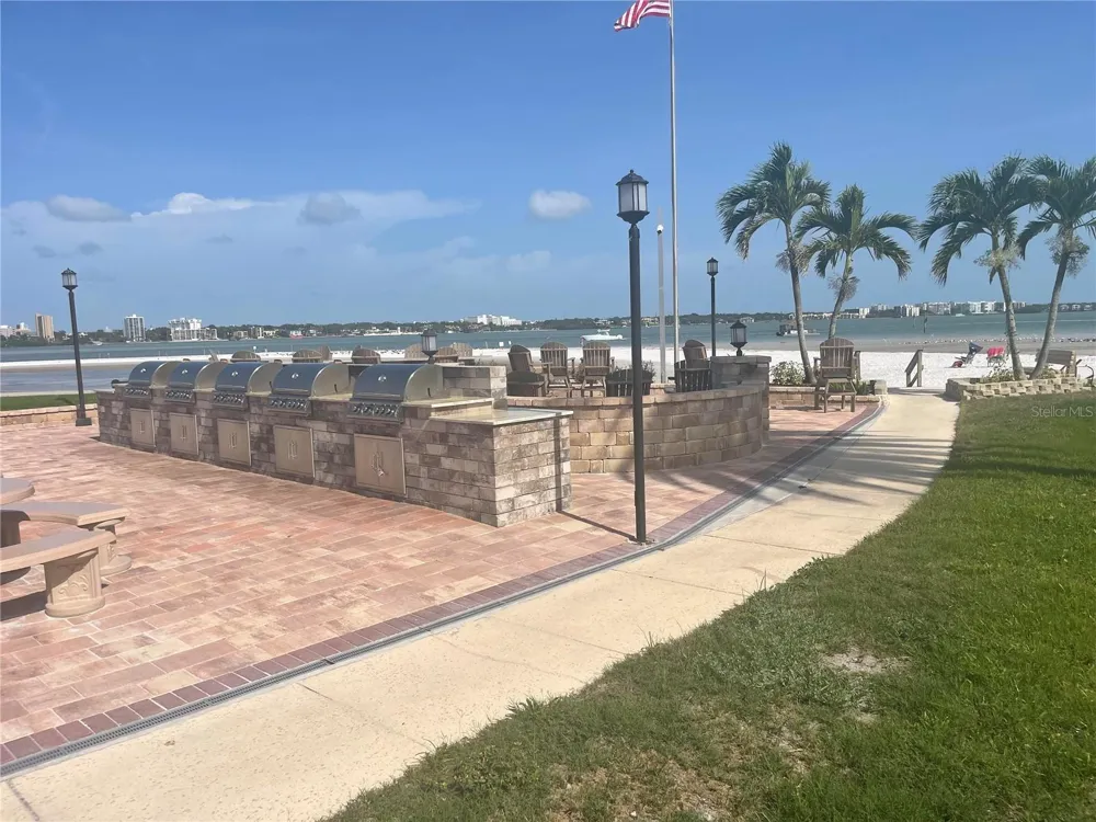 851 BAYWAY BOULEVARD #103 Clearwater Beach, FL 33767
