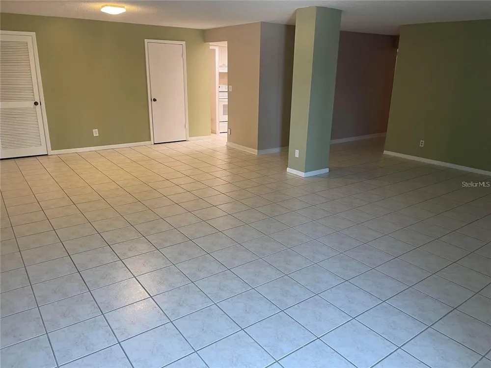 851 BAYWAY BOULEVARD #103 Clearwater Beach, FL 33767