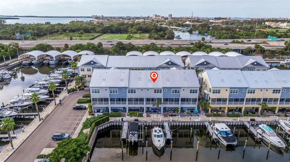 6064 MOORINGS DRIVE S St Petersburg, FL 33712