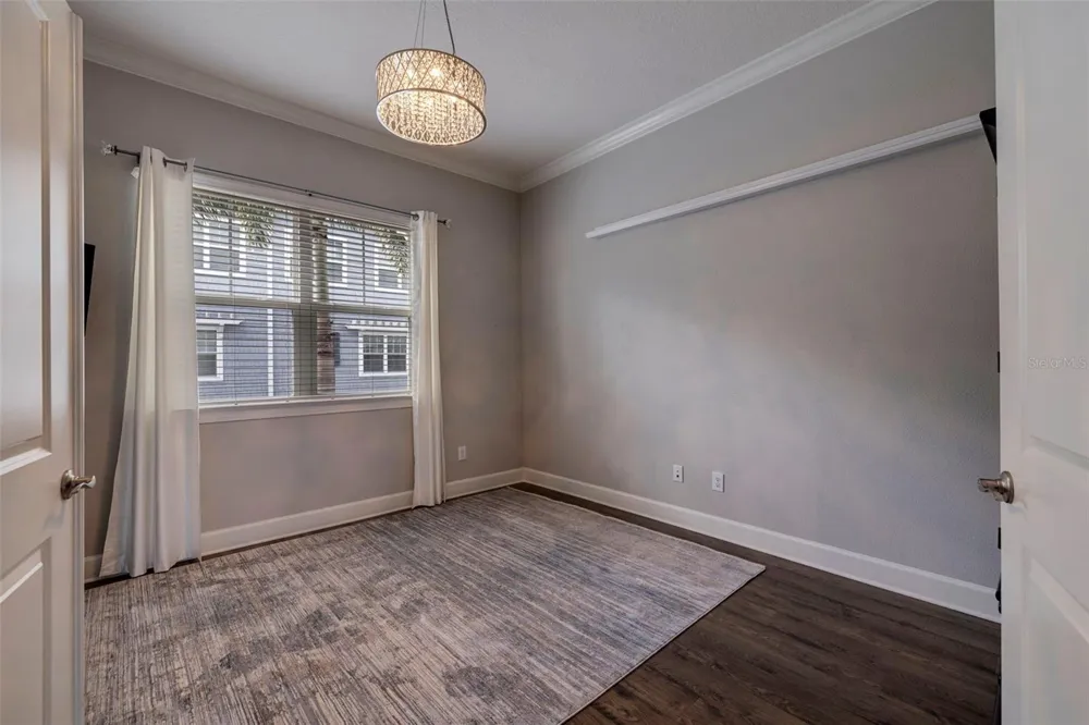 6064 MOORINGS DRIVE S St Petersburg, FL 33712