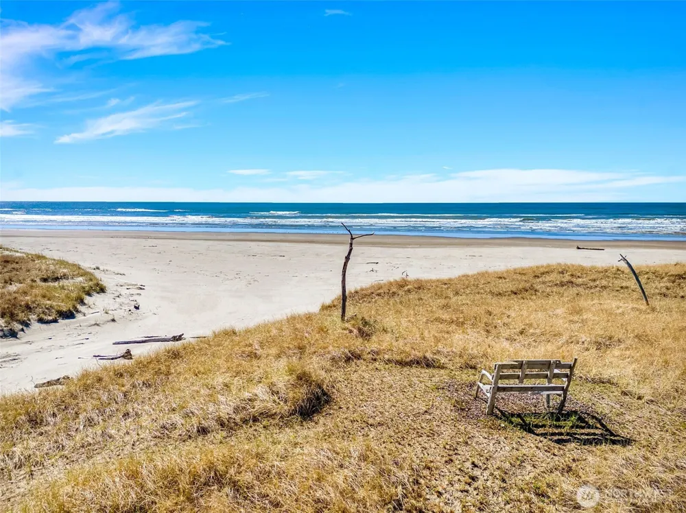 35405 F PLACE Ocean Park, WA 98640
