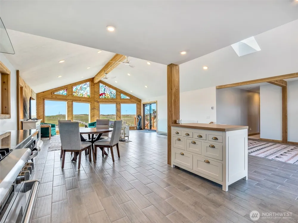 35405 F PLACE Ocean Park, WA 98640