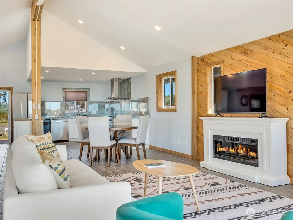 35405 F PLACE Ocean Park, WA 98640
