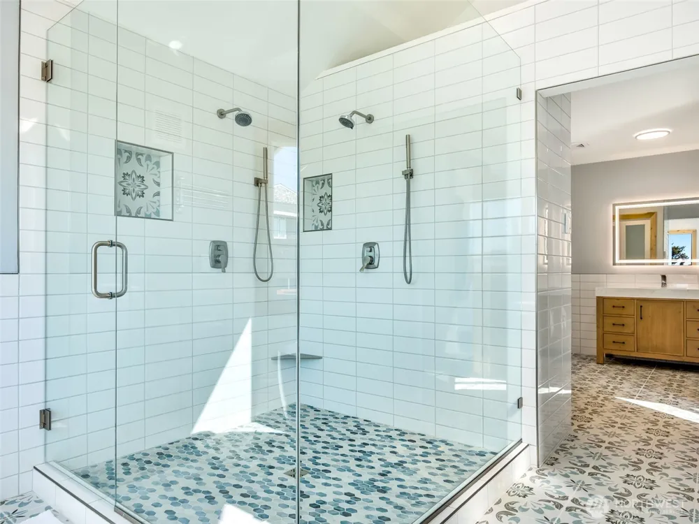 35405 F PLACE Ocean Park, WA 98640