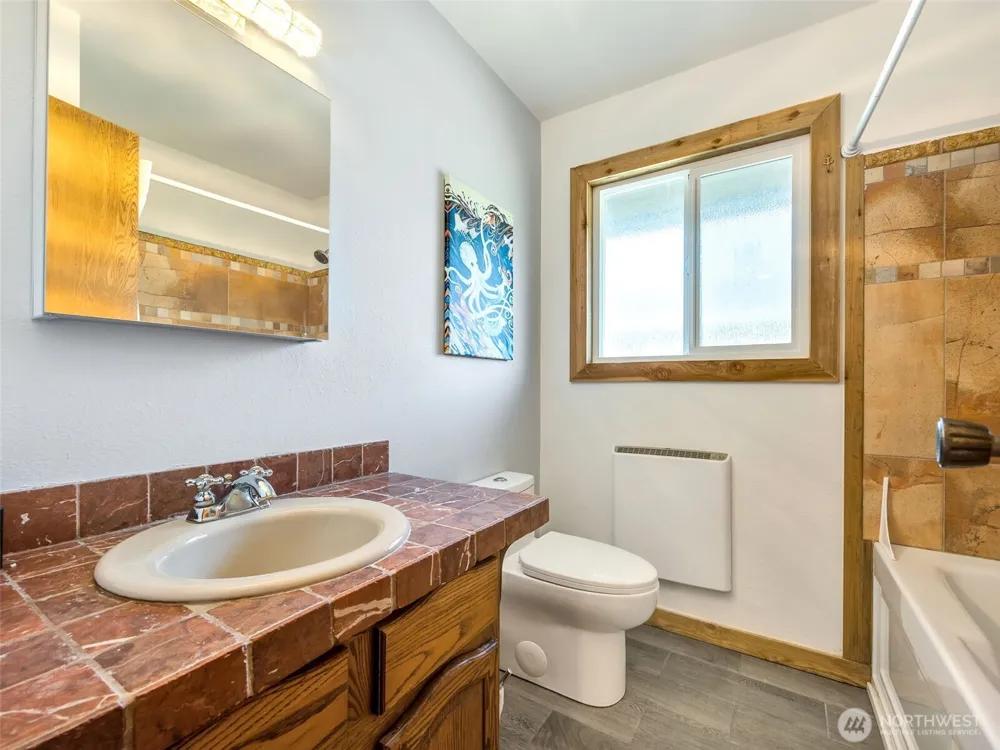 35405 F PLACE Ocean Park, WA 98640