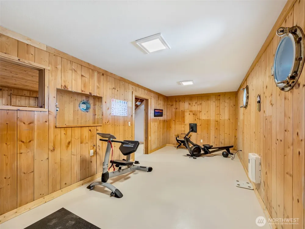 35405 F PLACE Ocean Park, WA 98640