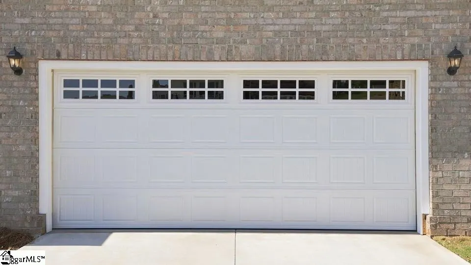 606 Hidden Creek Court Seneca, SC 29678