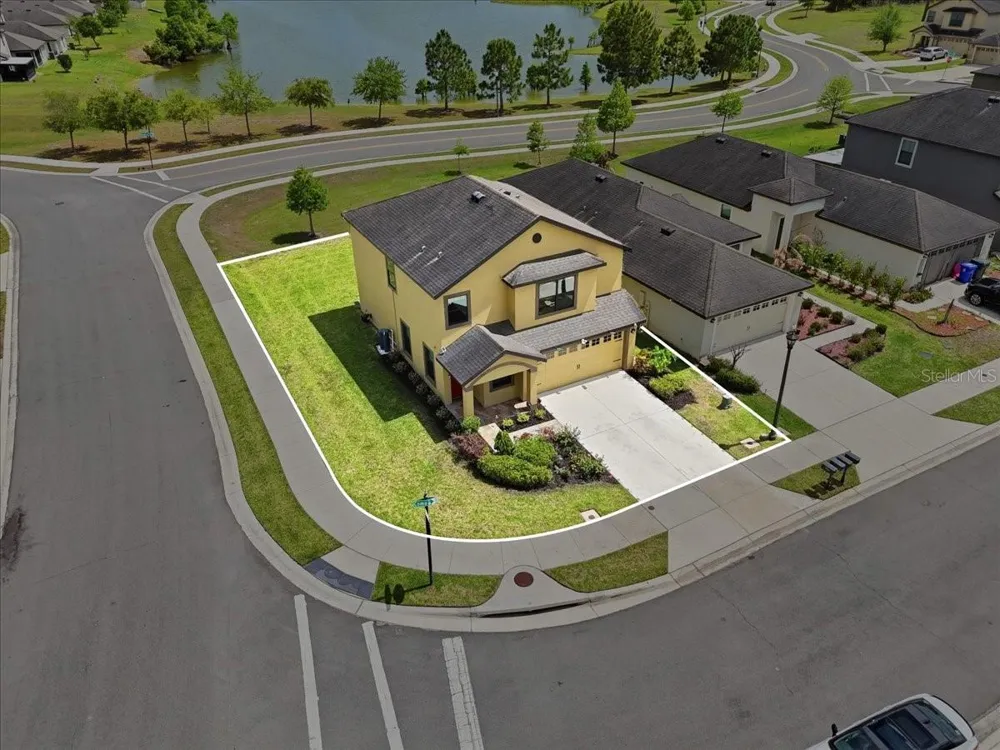6431 COMO PLACE Lakeland, FL 33805