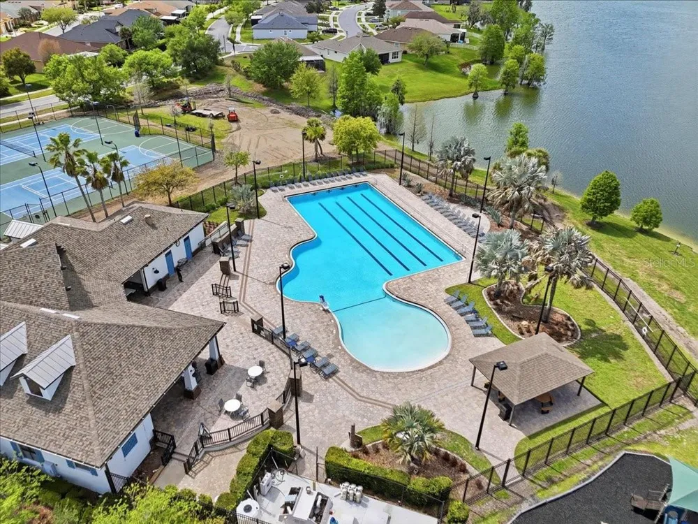 6431 COMO PLACE Lakeland, FL 33805
