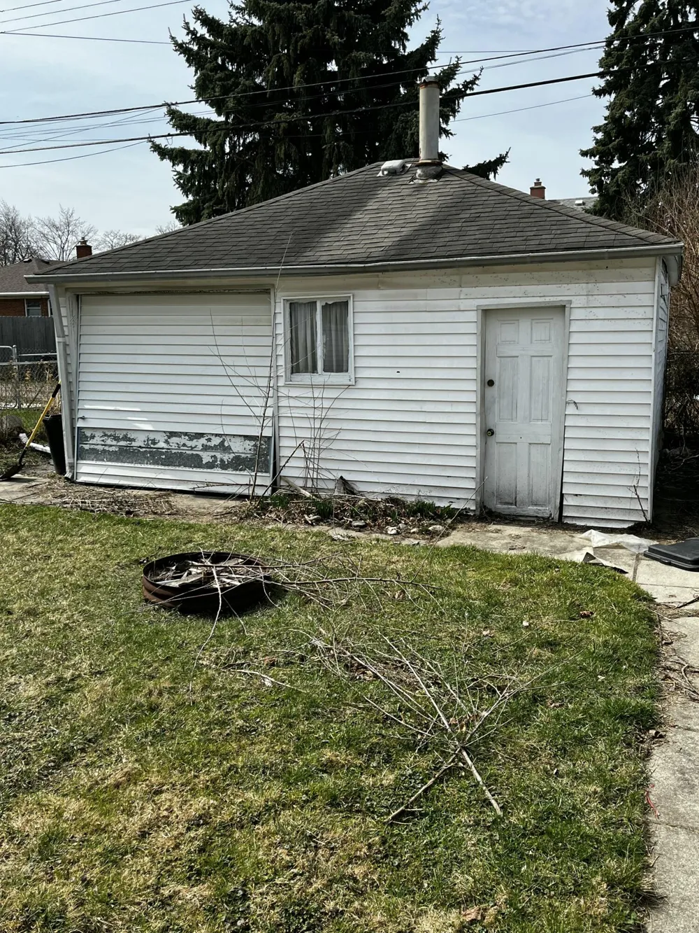 1810 Lindbergh Street Wyandotte, MI 48192