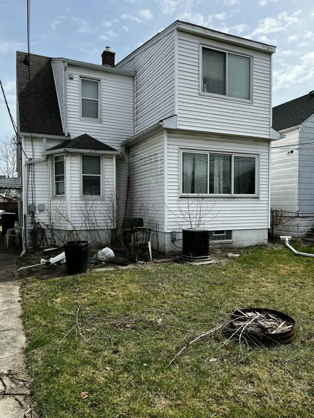 1810 Lindbergh Street Wyandotte, MI 48192