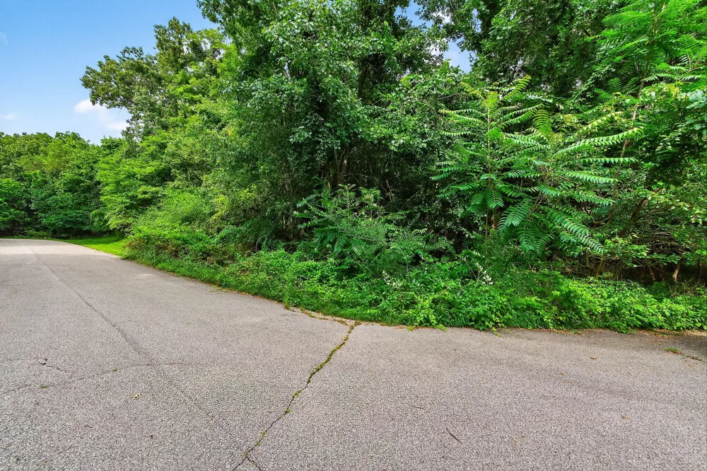 Karlson Lane #LOT E,F,G Niles, MI 49120