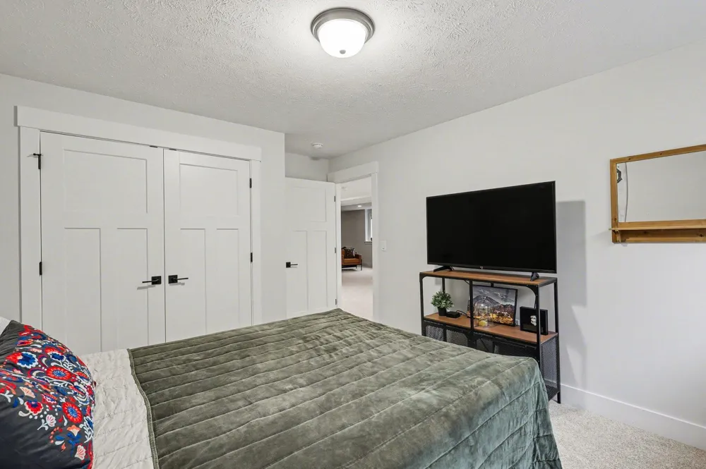 7460 Thistle Street Allendale Charter Township, MI 49401