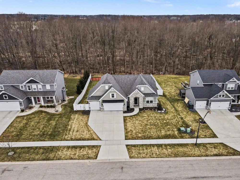 7460 Thistle Street Allendale Charter Township, MI 49401