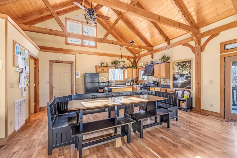 916 Rim Drive Coalmont, TN 37313