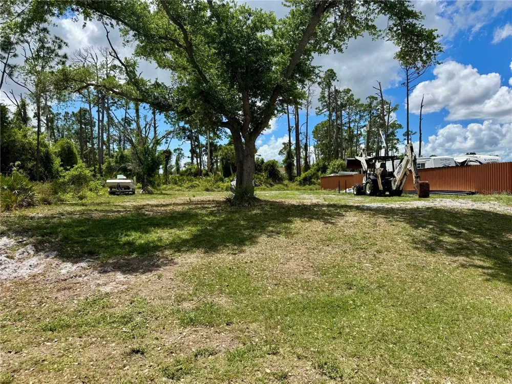 Lot 4 ABERNANT AVENUE North Port, FL 34287