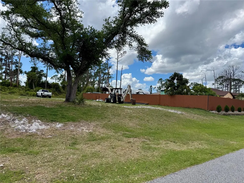 Lot 4 ABERNANT AVENUE North Port, FL 34287