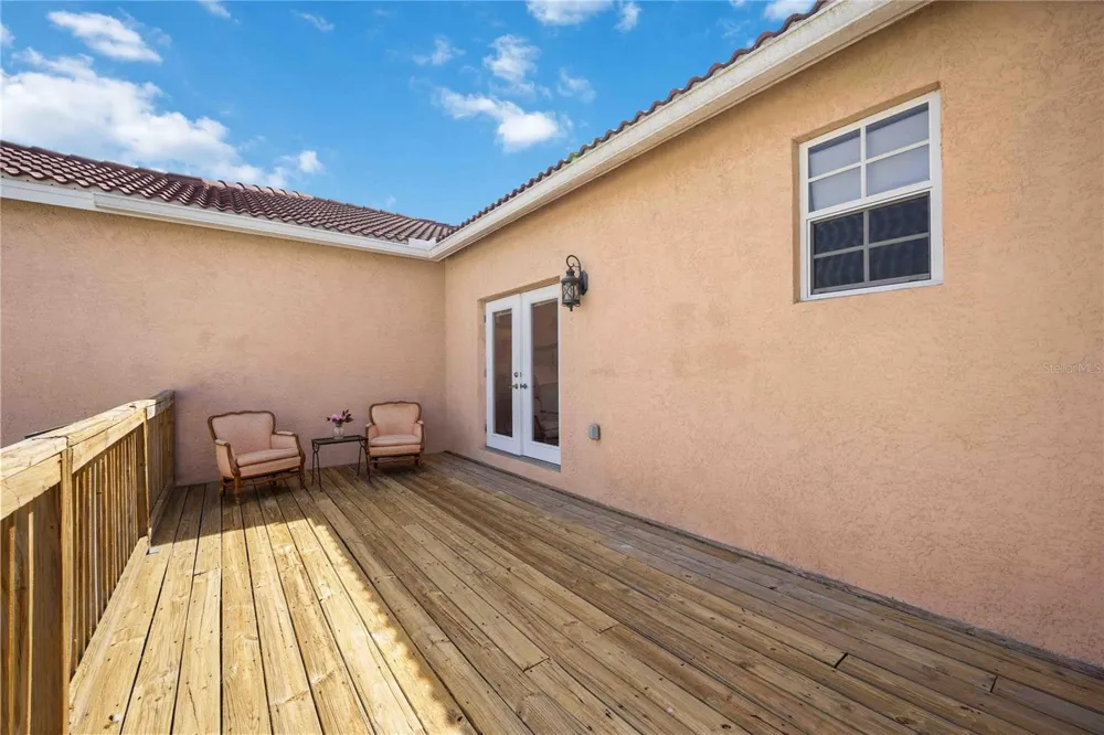 1621 DR MARTIN LUTHER KING WAY Sarasota, FL 34234