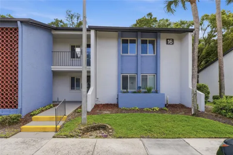 16 ESCONDIDO CIRCLE #223