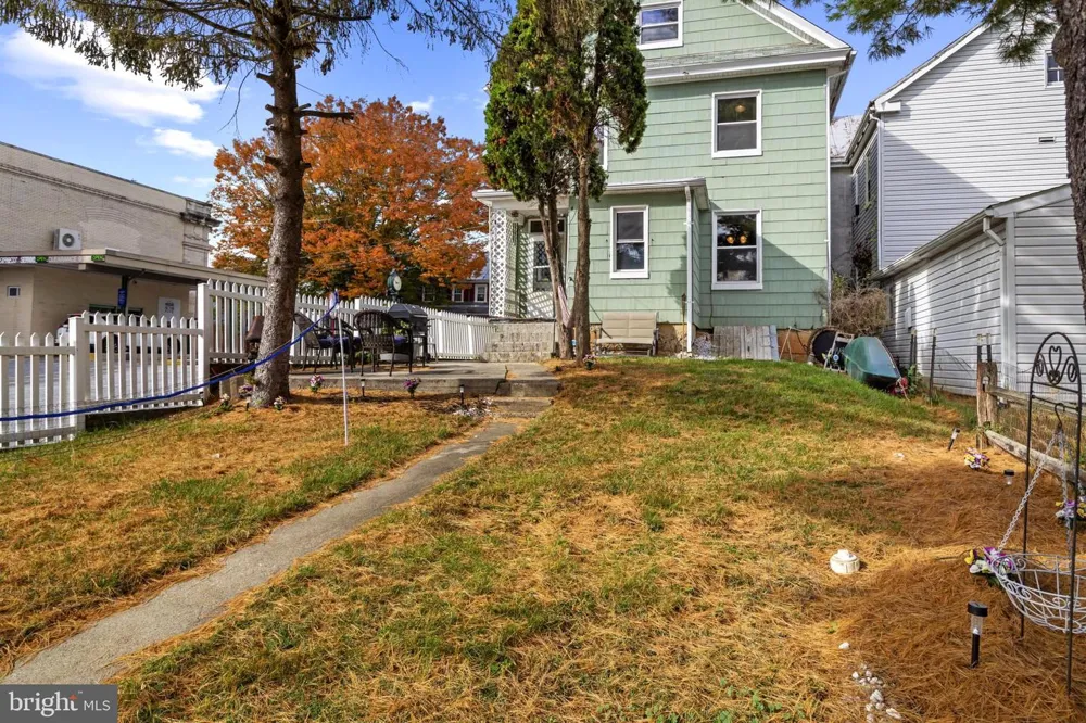 221 MAIN STREET New Windsor, MD 21776