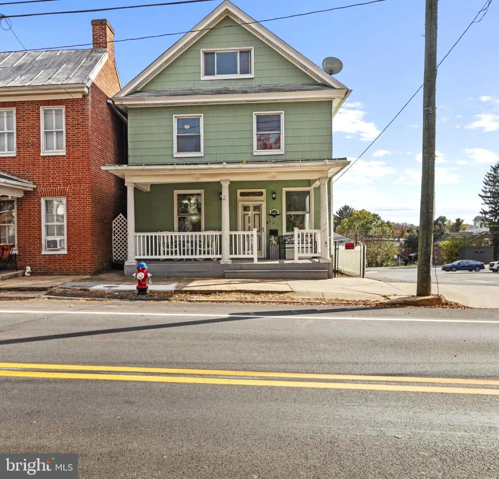 221 MAIN STREET New Windsor, MD 21776