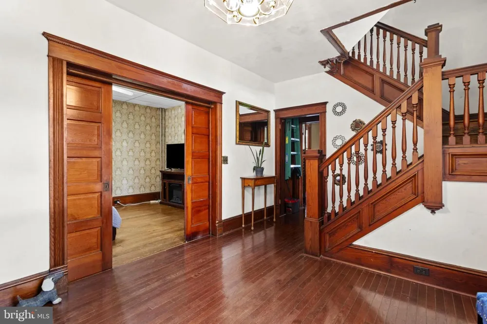 221 MAIN STREET New Windsor, MD 21776