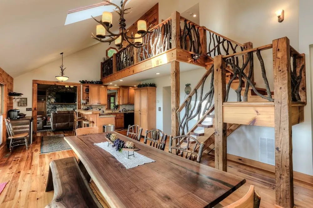 15 Wild Turkey Lane Big Canoe, GA 30143