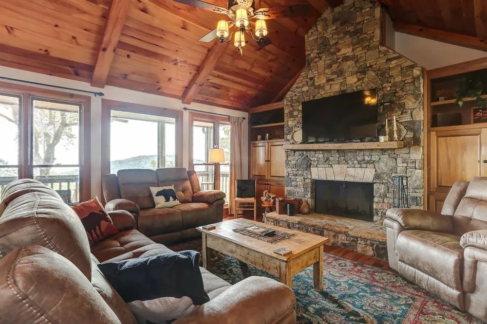 15 Wild Turkey Lane Big Canoe, GA 30143