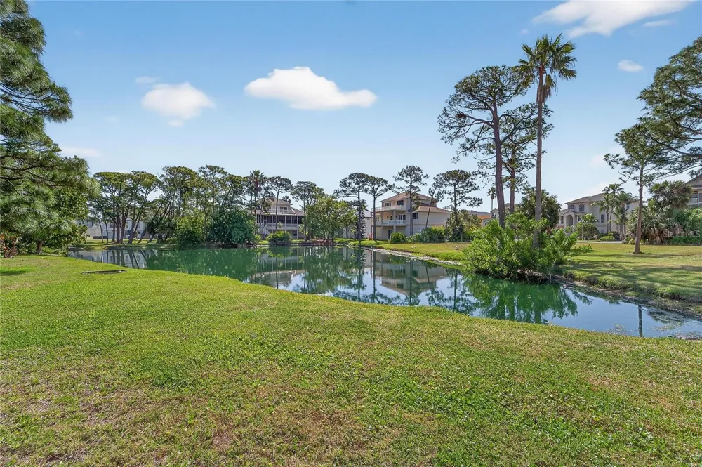 HARBOUR WATCH CIRCLE Tarpon Springs, FL 34689