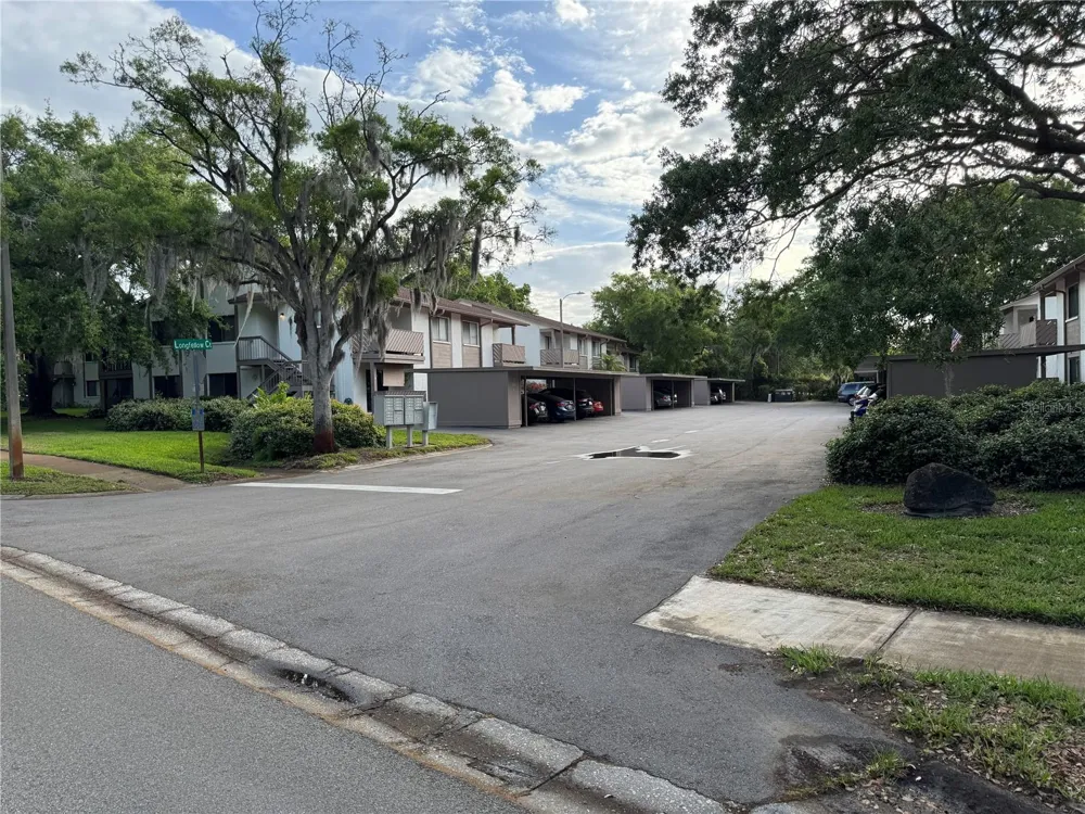 511 LONGFELLOW COURT #B Safety Harbor, FL 34695